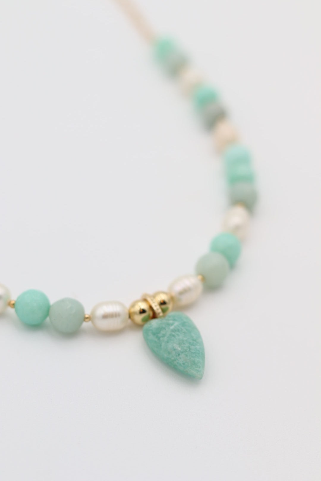Sea Glow Pearl Necklace