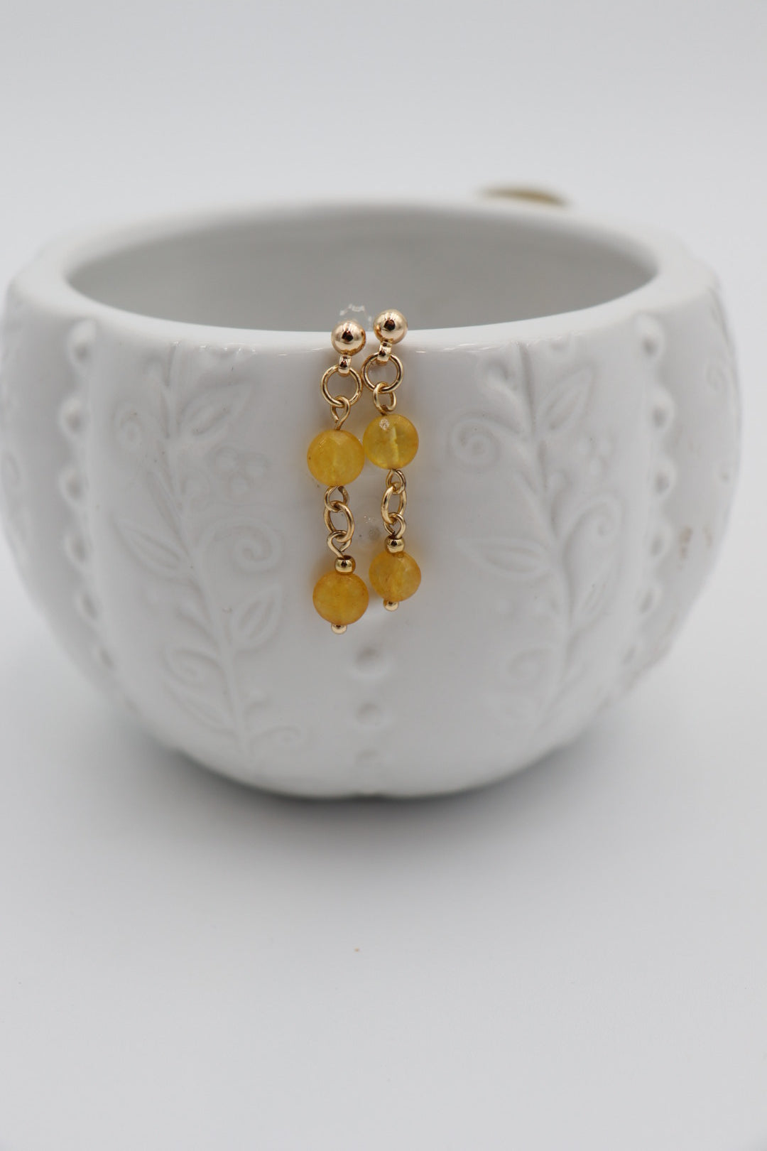 Bright and joyful, these citrine earrings capture the energy of sunlight. Known as a stone of abundance, joy, and clarity, citrine encourages positivity and confidence — perfect for radiant days and uplifting moments.